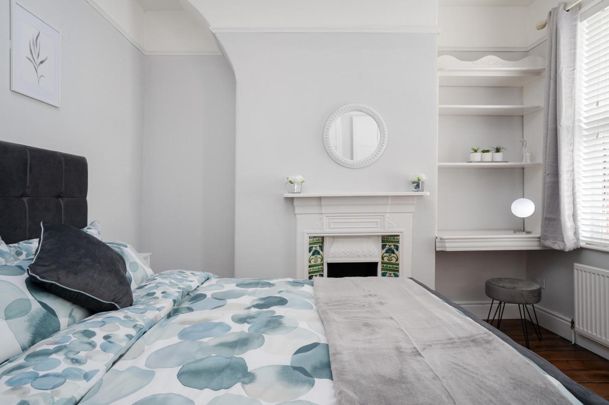 Swiss Haven - Spacious 3 Bedroom House Liverpool Exteriör bild