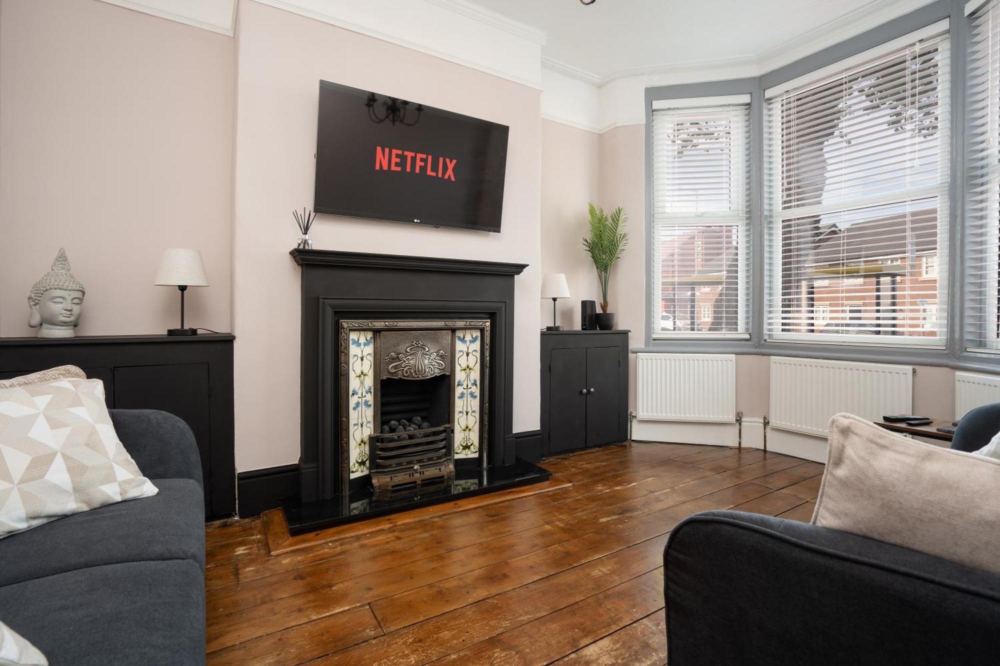Swiss Haven - Spacious 3 Bedroom House Liverpool Exteriör bild