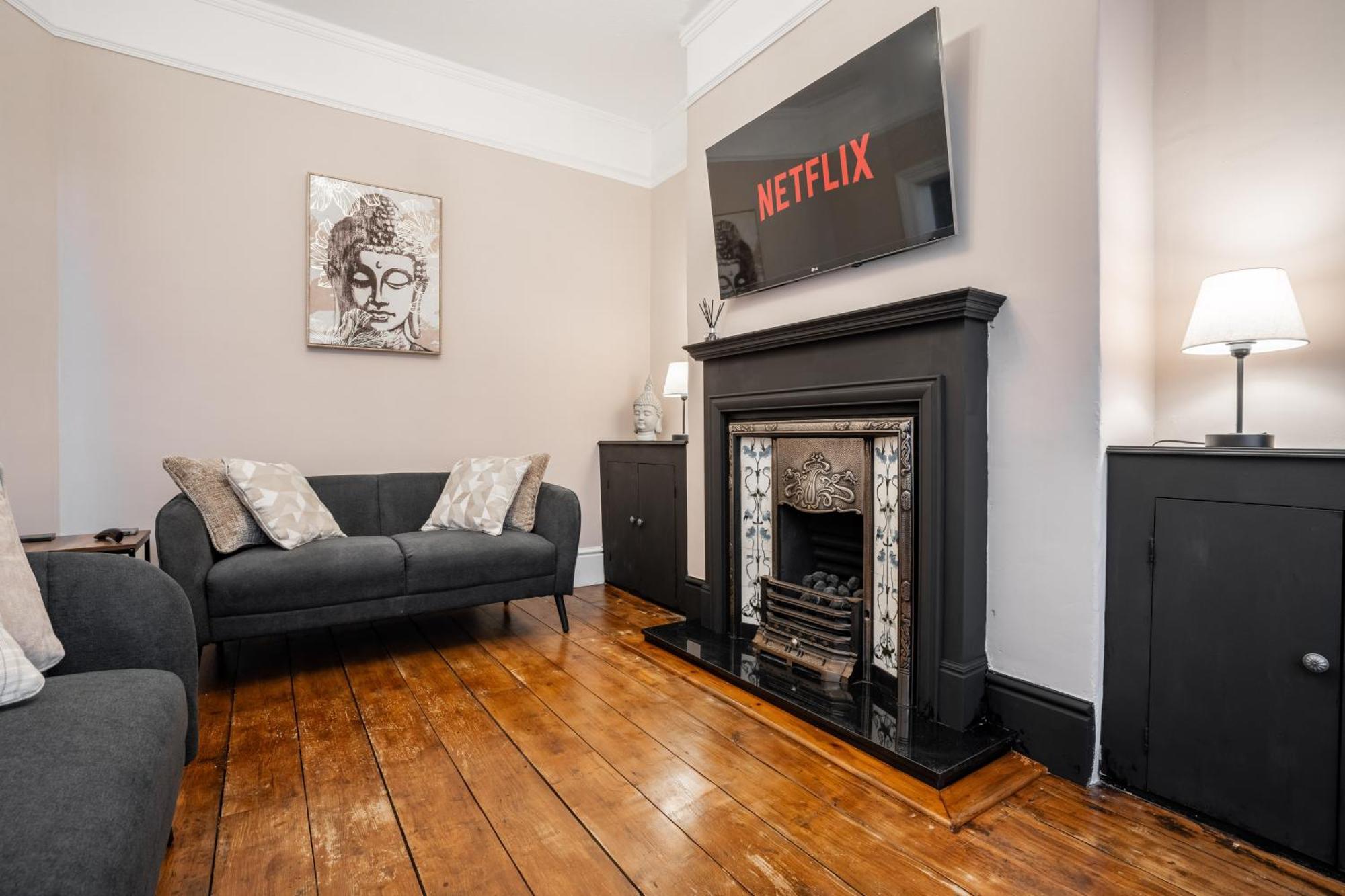 Swiss Haven - Spacious 3 Bedroom House Liverpool Exteriör bild